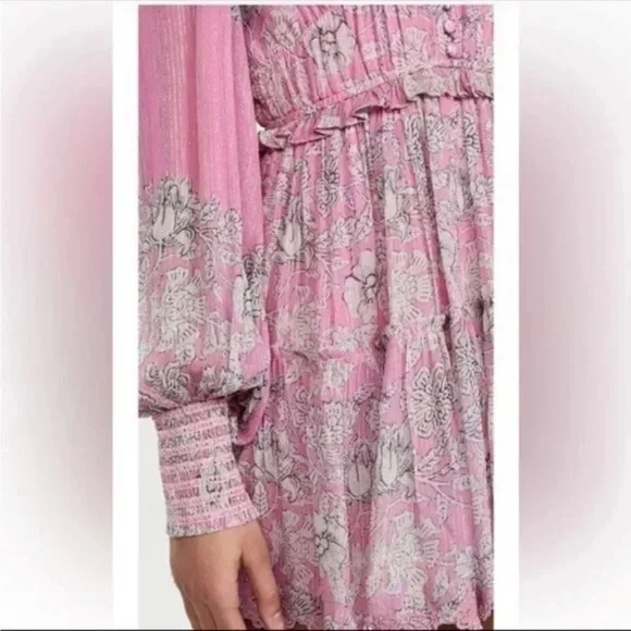 Hemant & Nandita pink metallic embroidered tiered Mini Dress size M - Picture 3 of 14